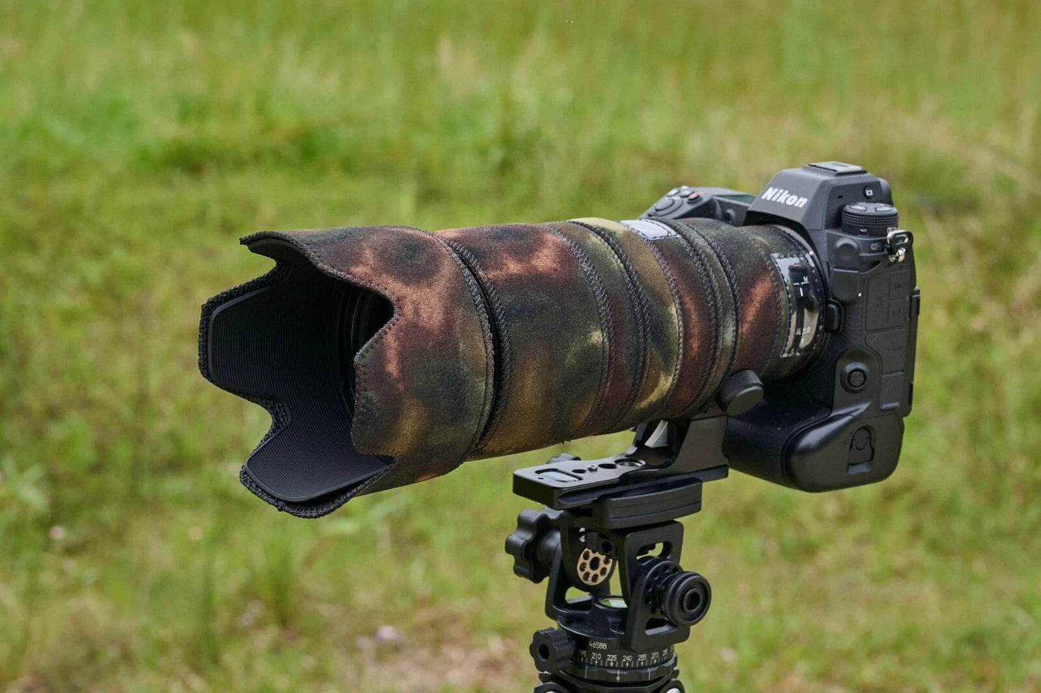 Nikon Z 100-400 VRS Neoprene Lens Cover