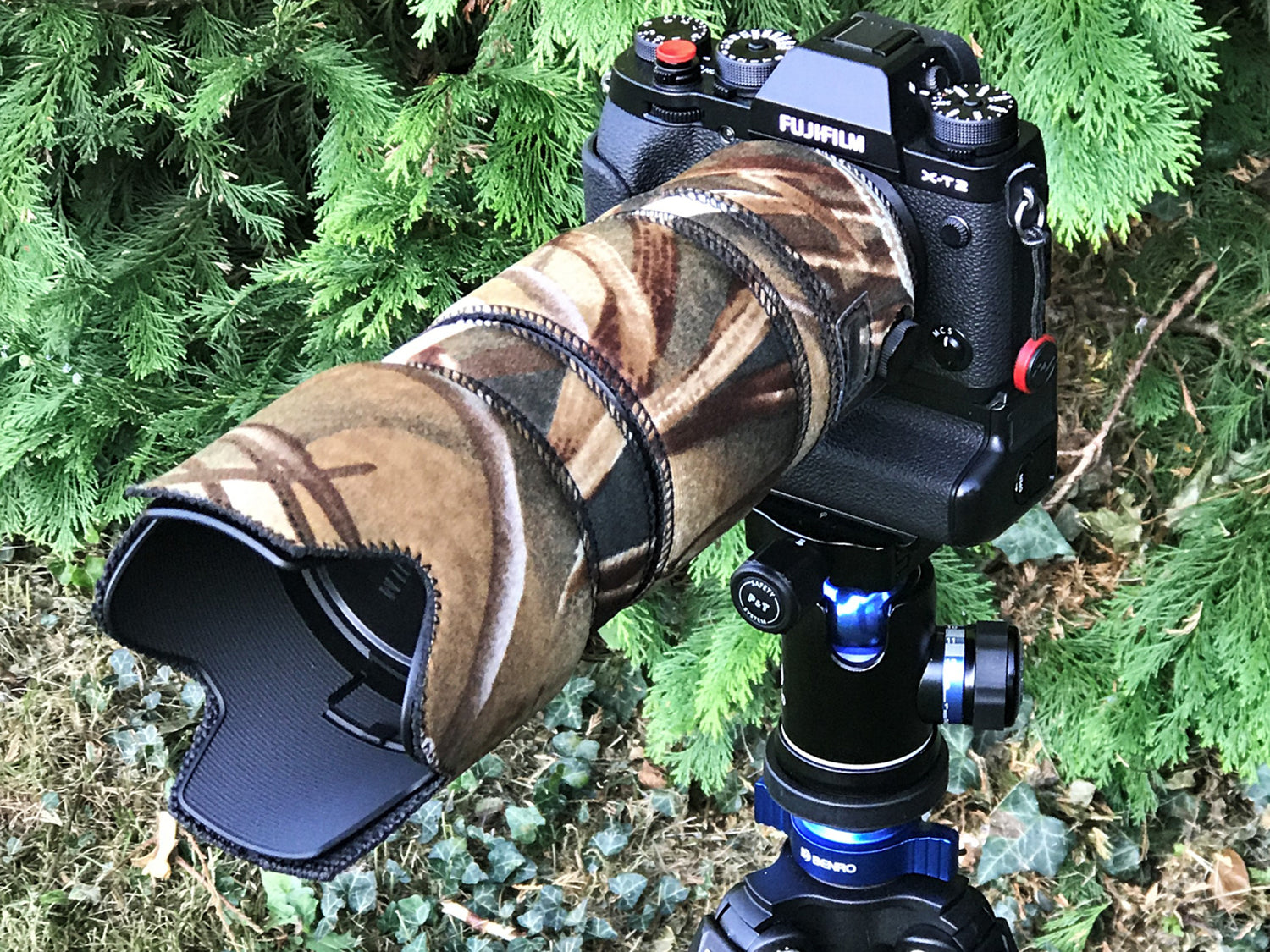 Fuji 50 140 f2.8 OIS Neoprene Lens Cover