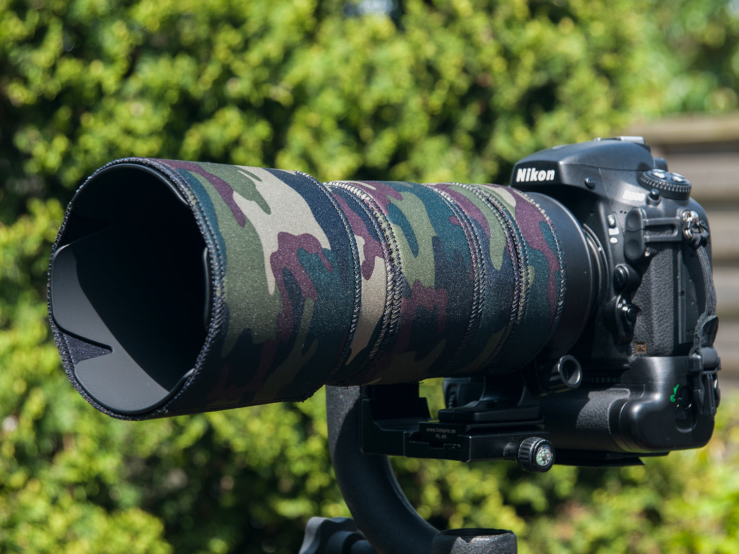 Nikon 80-400mm AF VR D Neoprene Lens Protection