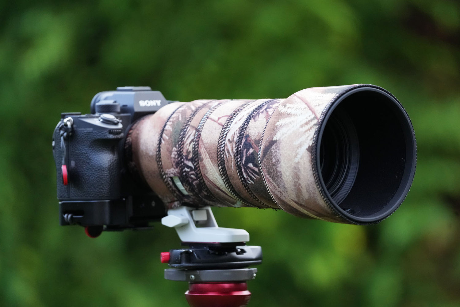 Sony FE 70-200mm f2.8 G OSS II Neoprene Lens Cover