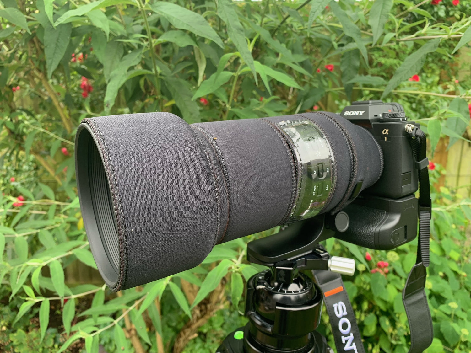 Tamron 150 500 VC VXD Sony FE Neoprene Lens Cover