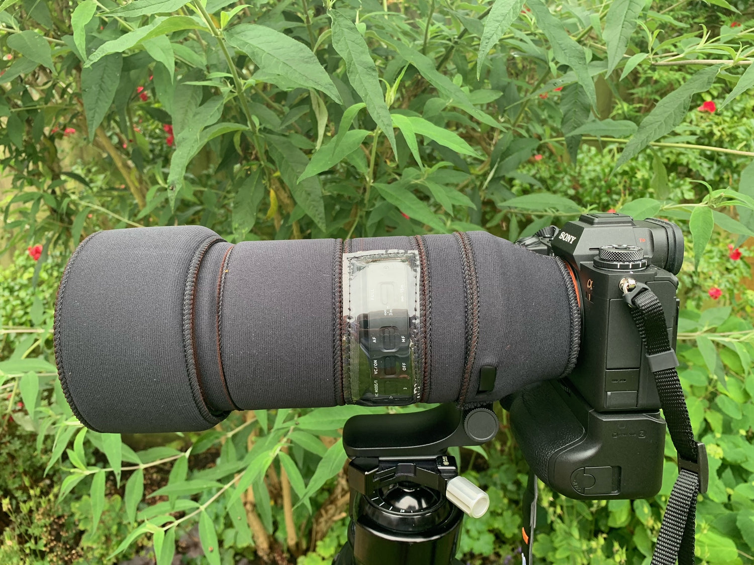 Tamron 150 500 VC VXD Sony FE Neoprene Lens Cover